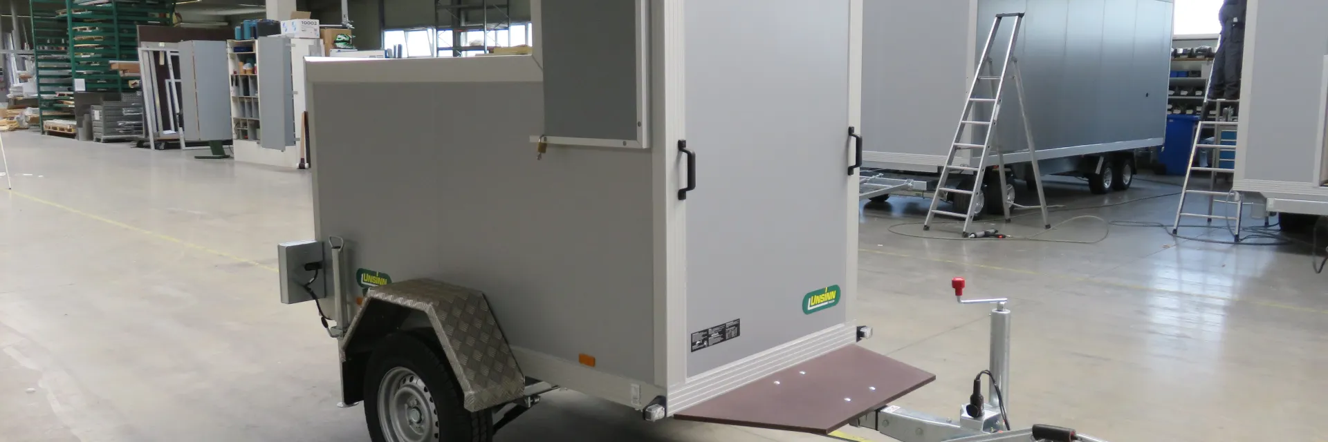 Anhänger für Afrika 