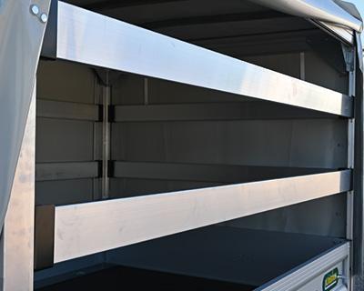 Aluminiumspriegel anstelle Holzspriegel im Planenaufbau mit Aluminiumgestell, IL x IB 3660 x 1750 / 3660 x 1600 mm, dreireihig