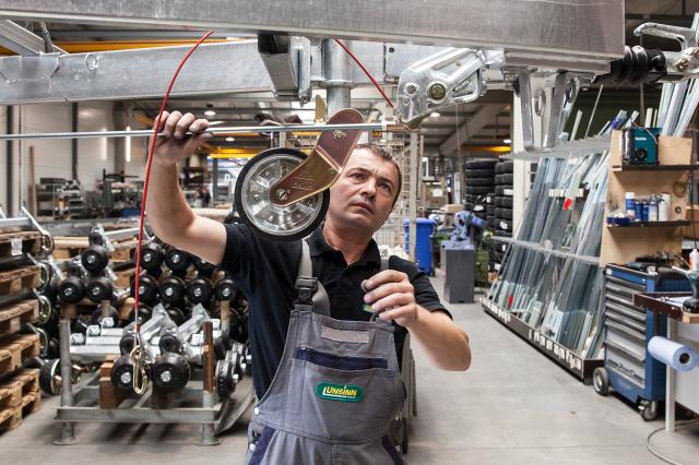 Wartung Ihres PKW Anhängers