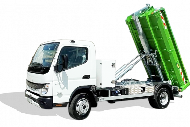 FUSO Canter 7C18 EK MK 3400_freigestellt