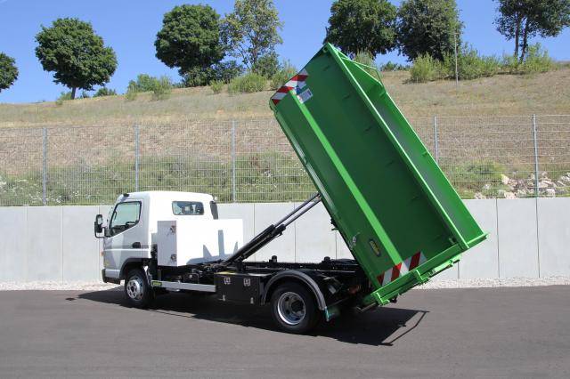 Fuso Canter Abrollkipper Radstand 3400 mm