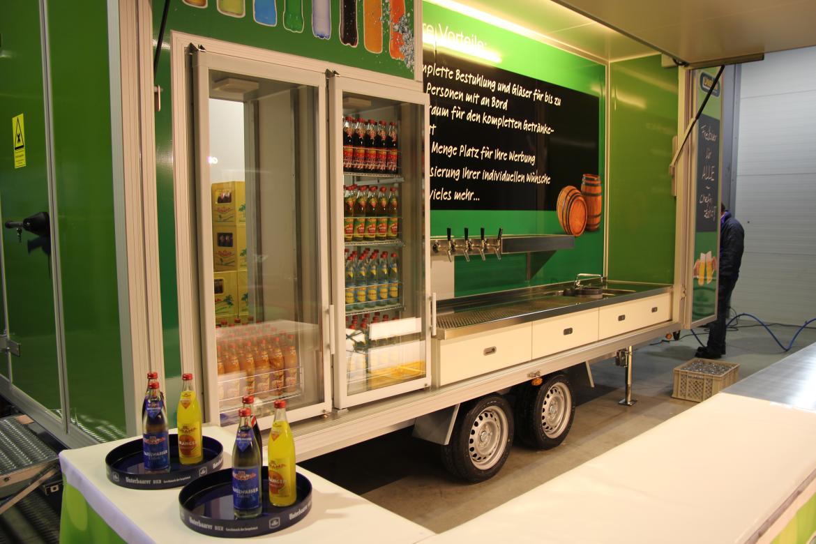 Festanhänger Ausschankwagen 